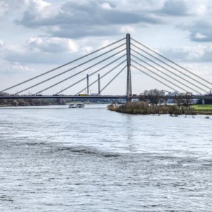  	Niederrheinbrücke Wesel...... Sabine Schröder